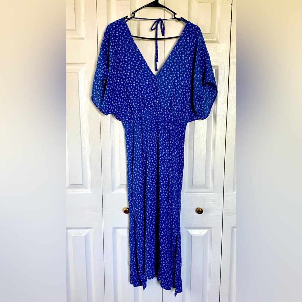Beautiful blue midi dress by Katie Sturino exclusively for Sitch Fix